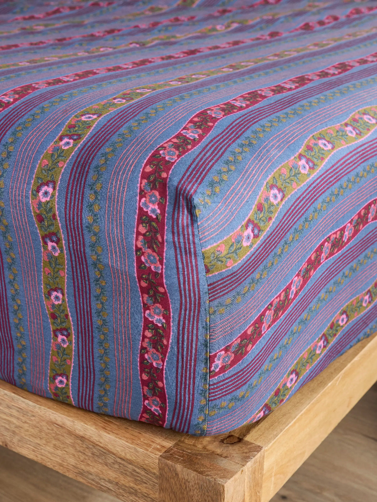 Fitted Sheet, Mix & Match Cotton Retro Ribbons Navy for Bedroom Comfort, Bed Layering and Everyday Sleep, 5 Size Options image 1