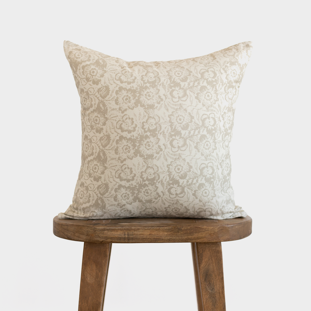 Decorative Pillow Cover, Flora 18" 22" 24", Machine-Washable Care for Sofas, Beds and Living Room Accents, 3 Size Options image 1