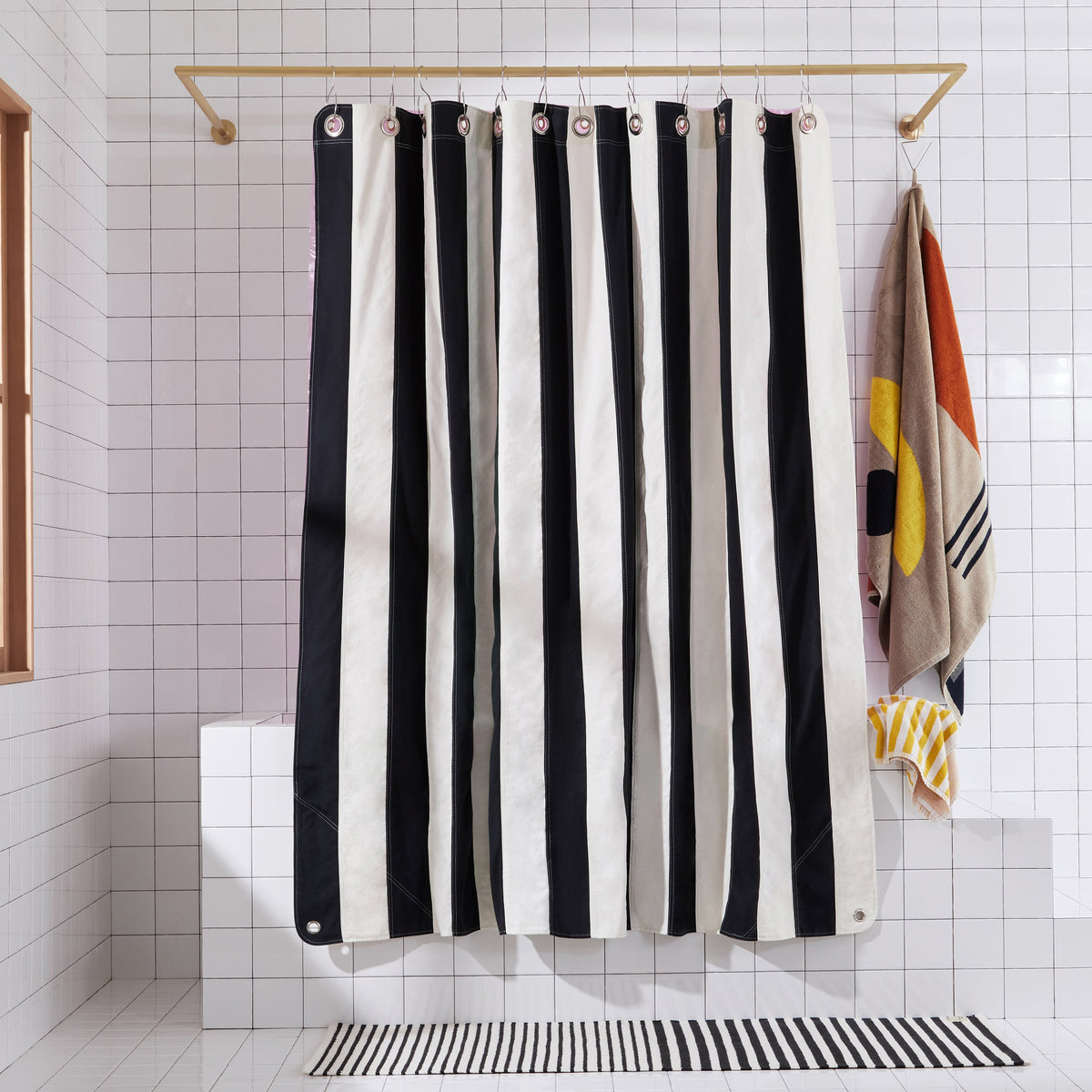 Bathroom Accessory, Catalina Night Ride for Guest Baths and Daily Bathroom Routines, Designed for Everyday Home Use image 1