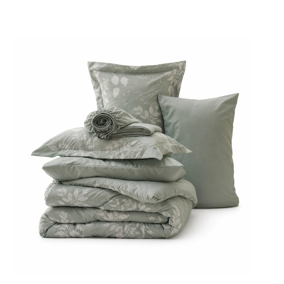 Bed Comforter, Elegant Floral Sets for Everyday Bedding and Comfortable Sleep, 4 Sizes and 15 Colors image 1