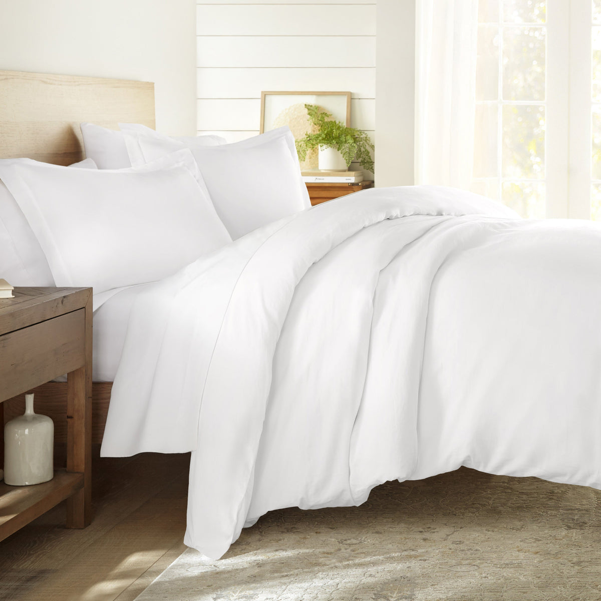 Duvet Cover Set, 100% Long Staple Cotton 3 Piece for Guest Rooms and Everyday Bedroom Styling, 3 Sizes and 6 Colors image 1