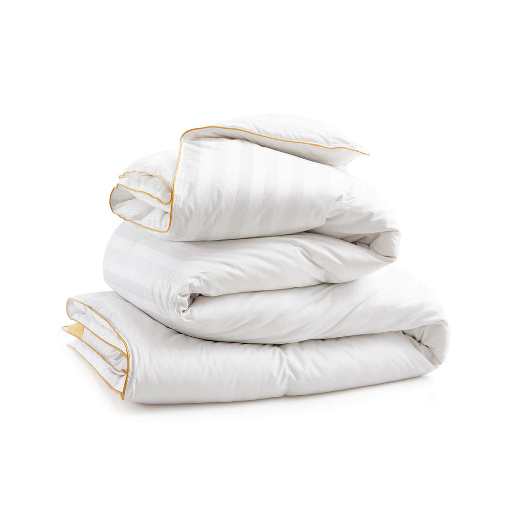 Down & Feather Comforter, All Seasons White Goose, Lightweight Design for Year-Round Bedroom Comfort and Restful Sleep, 5 Size Options image 1