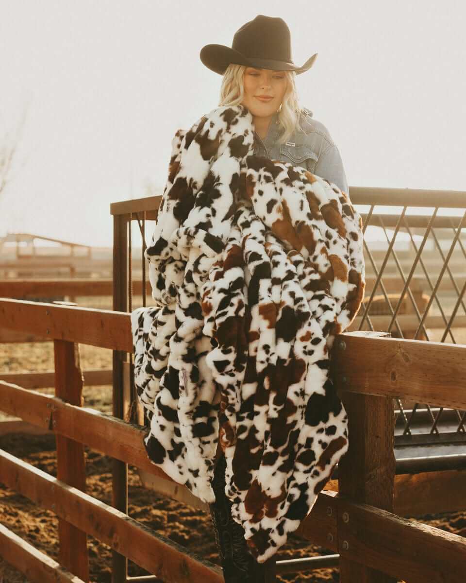 Cozy Throw Blanket, Hugs Brown Cow for Sofas, Beds and Relaxing at Home, 5 Sizes and 4 Colors image 1