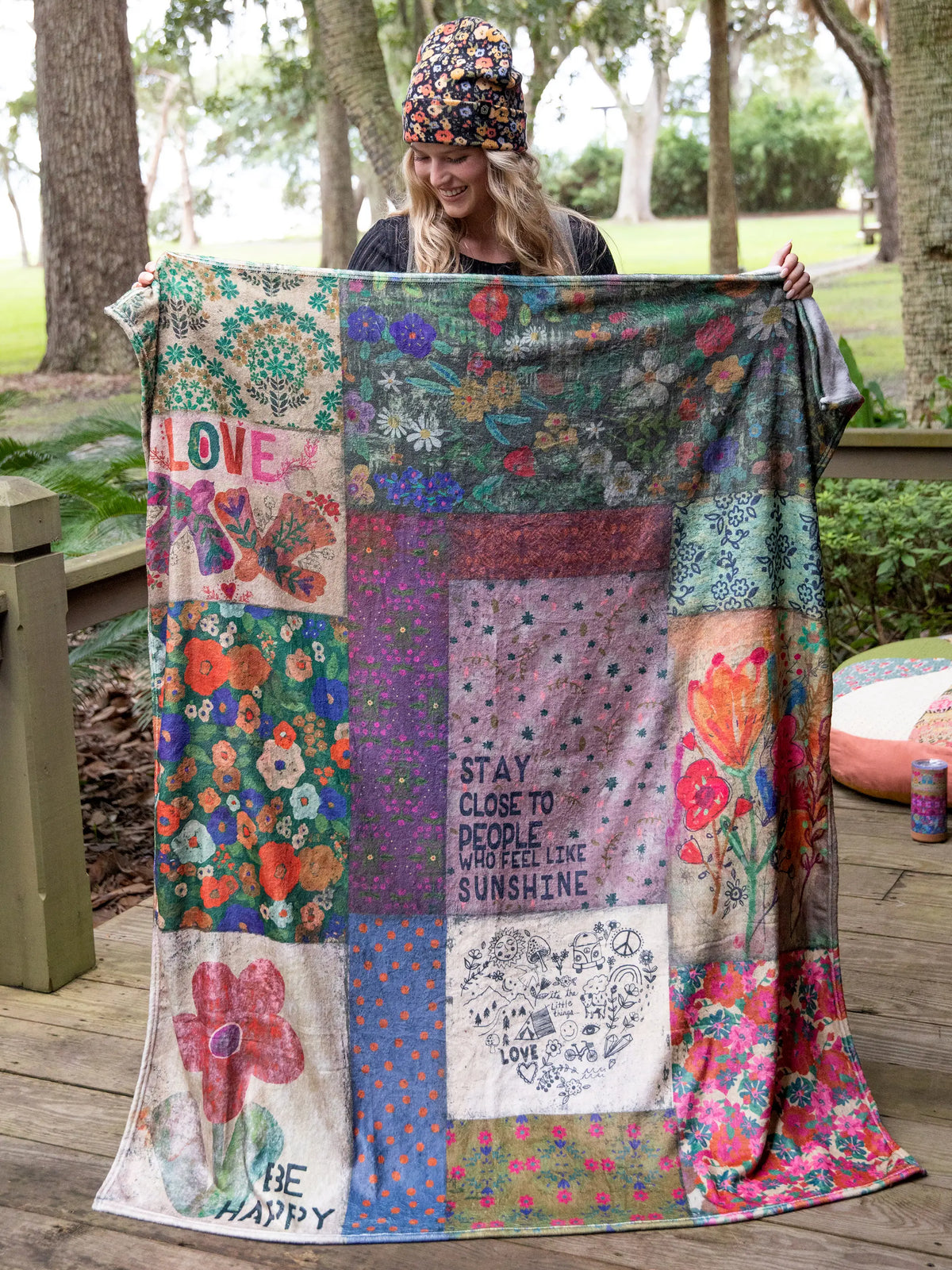 Cozy Throw Blanket, Double Sided Patchwork Be Happy for Living Rooms, Bedrooms and Everyday Lounging image 1