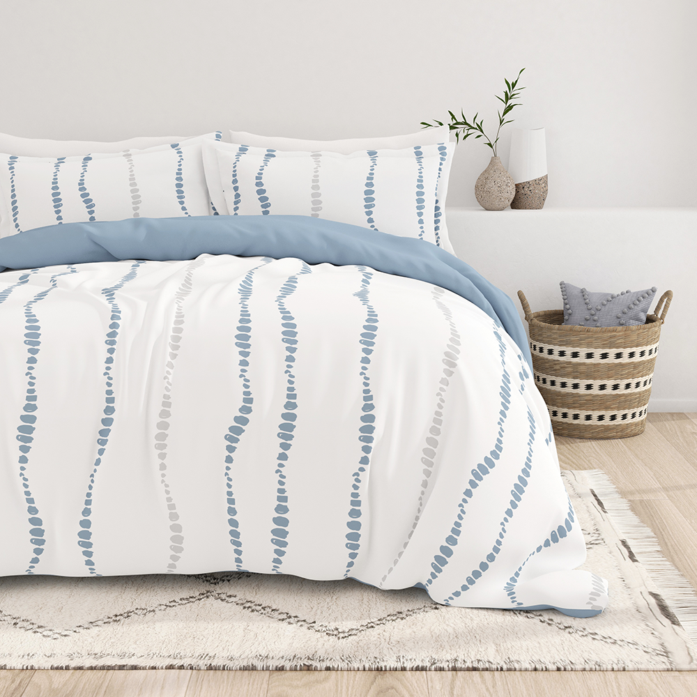 Duvet Cover Set, Urban Vibe Pattern 3 Piece Reversible for Bedroom Bedding Refresh and Everyday Comfort, 3 Size Options image 1