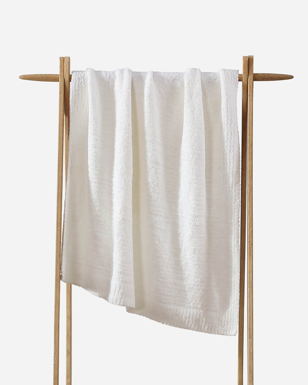 Cozy Throw Blanket, Snug Lap, Lightweight Design, Breathable Construction for Sofas, Beds and Relaxing at Home image 1