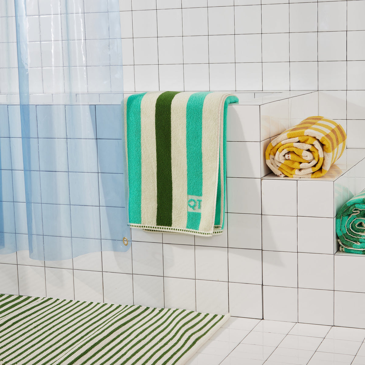 Bathroom Accessory, Sun Shower Atlantic for Guest Baths and Daily Bathroom Routines, Designed for Everyday Home Use image 2