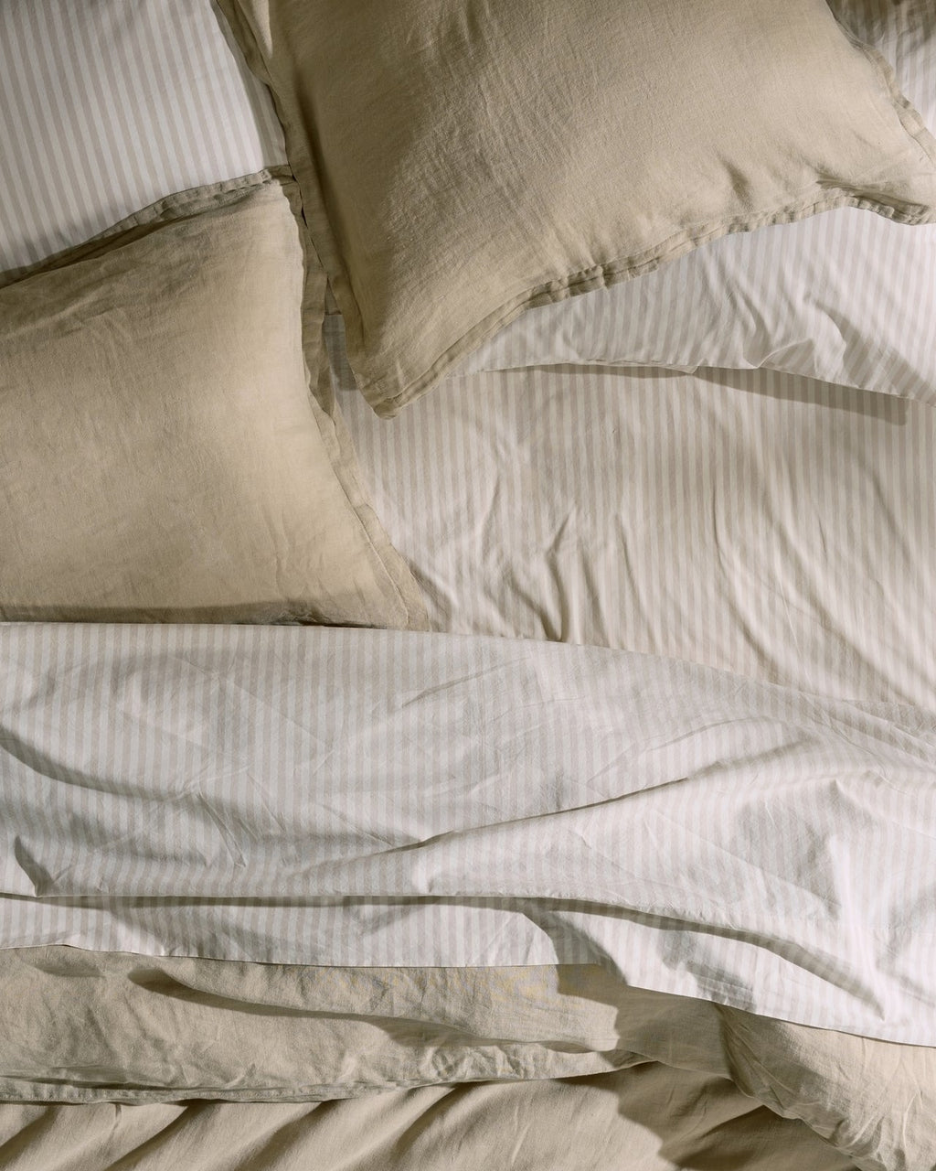 Fitted Sheet, Percale (Bone Stripe), Lightweight Design for Everyday Bedding, Bedroom Layering and Guest Beds, 6 Size Options image 2
