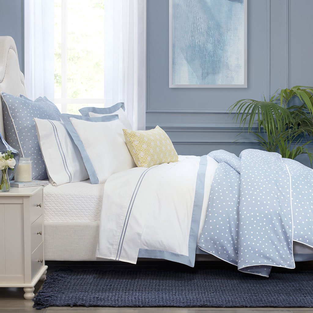 Duvet Cover Set, French Blue Linden Border for Guest Rooms and Everyday Bedroom Styling, 3 Size Options image 2