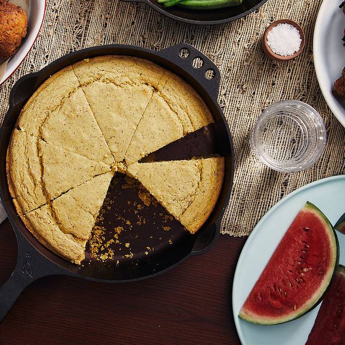 Fry Pan, No. 10 Skillet for Searing, Sautéing and Everyday Meal Prep, Designed for Stovetop Cooking, Family Meals and Daily Kitchen Use image 2