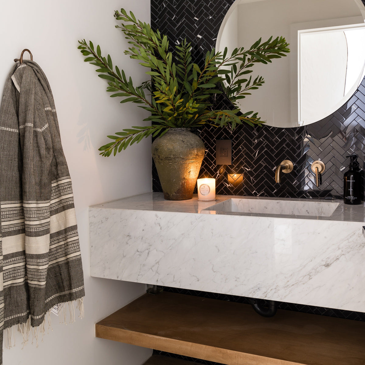 Bath Linen, Addis Towel for Daily Bathroom Routines and Guest Baths, 2 Options, Designed for Home Bathrooms and Everyday Care image 2