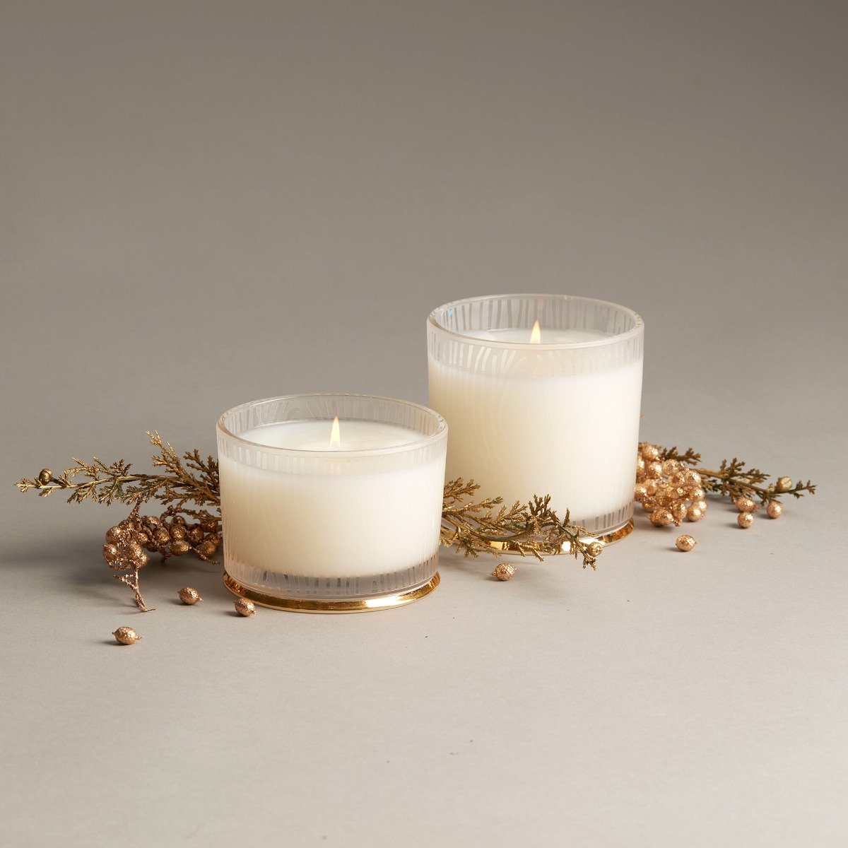Decorative Candle, Frasier Fir Frosted Wood Grain Large for Entryways, Mantels and Everyday Home Ambience image 2