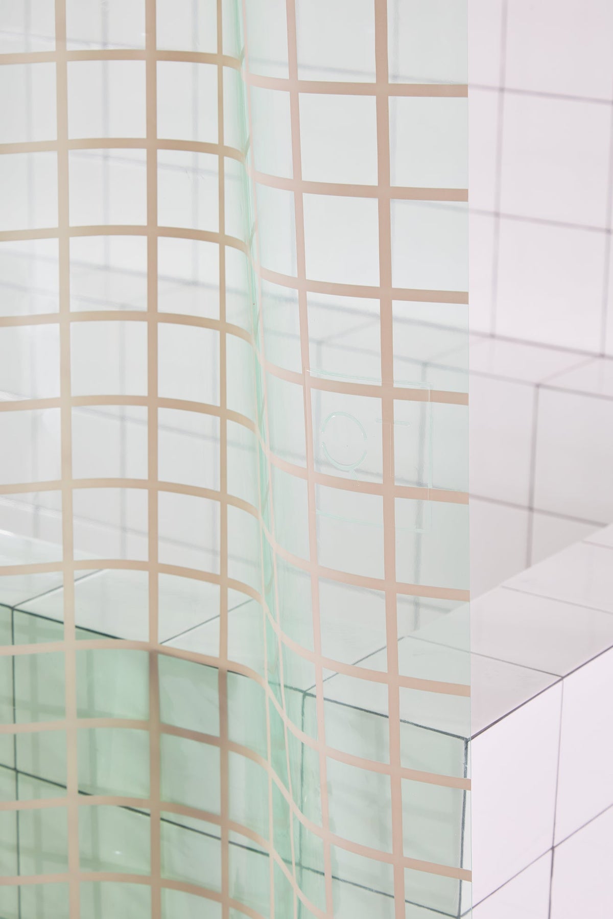 Bathroom Accessory, Sun Shower 2x2 High for Guest Baths and Daily Bathroom Routines, Designed for Everyday Home Use image 2