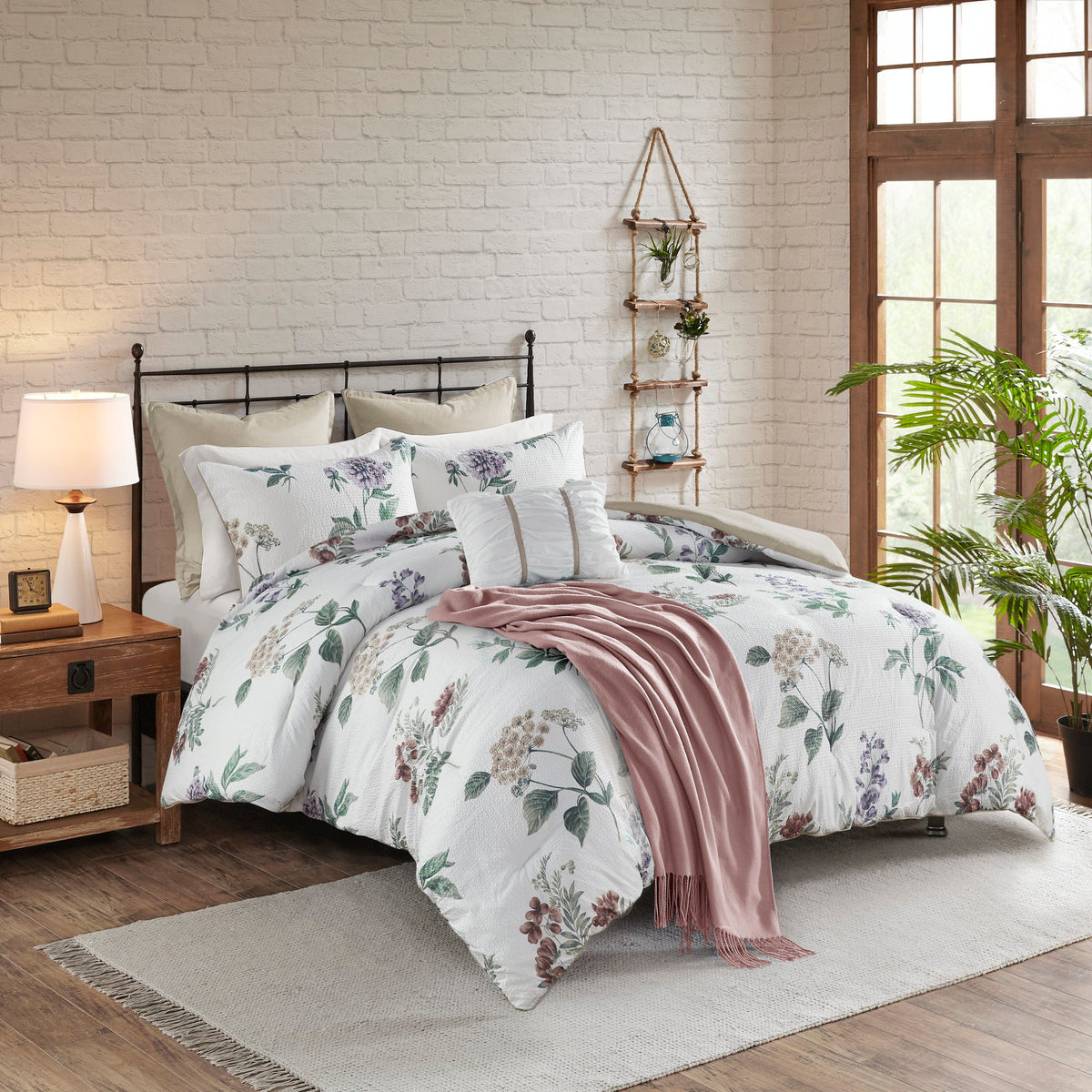 Bed Comforter, Zennia 7 Piece Printed Seersucker Set, Machine-Washable Care for Year-Round Bedroom Comfort and Restful Sleep image 2