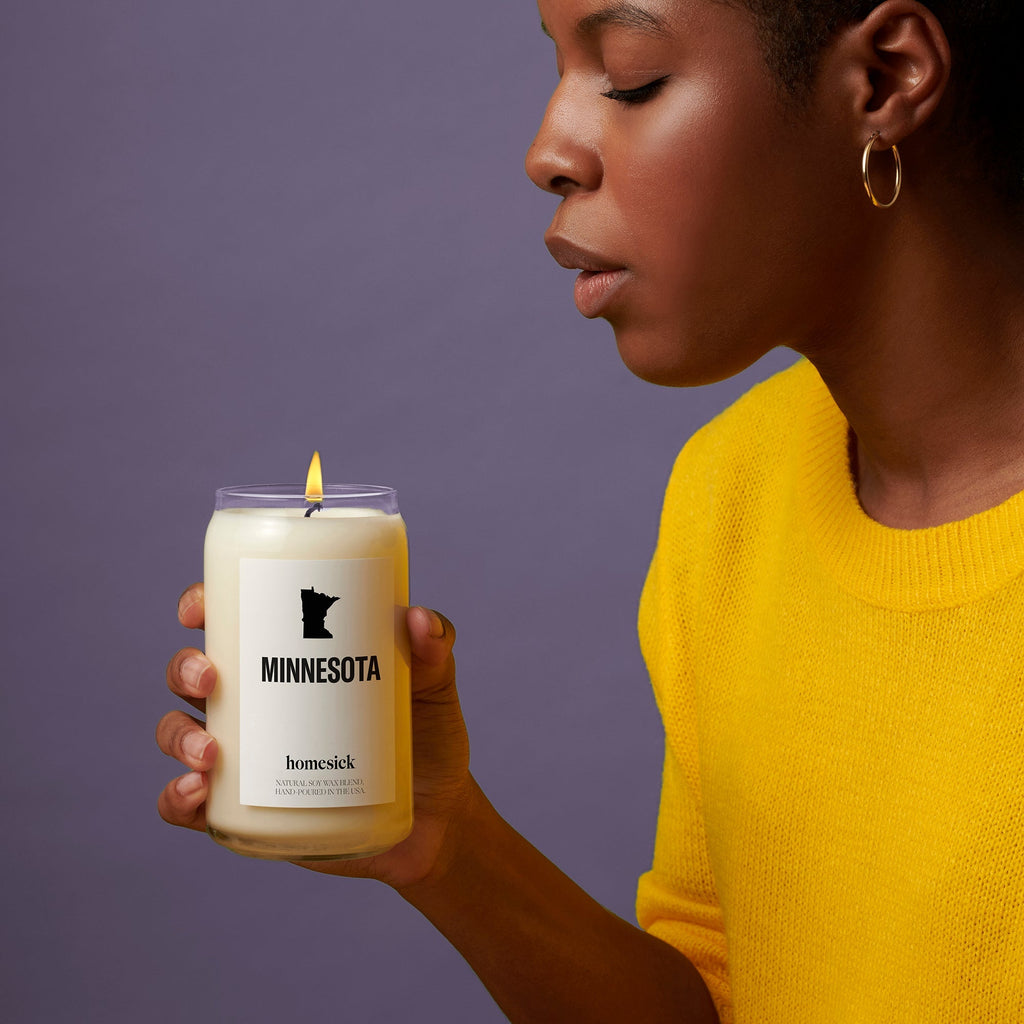 Scented Candle, Minnesota for Living Room Ambience, Mantel Displays and Home Fragrance, Designed for Everyday Home Use image 2