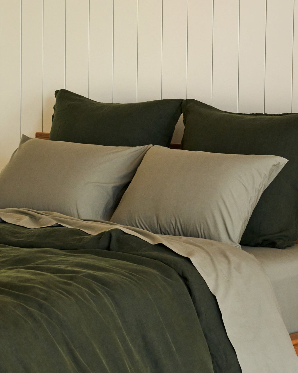 Pillowcase Set, Percale (Moss), Lightweight Design for Guest Rooms and Daily Bedroom Comfort, 2 Size Options image 2