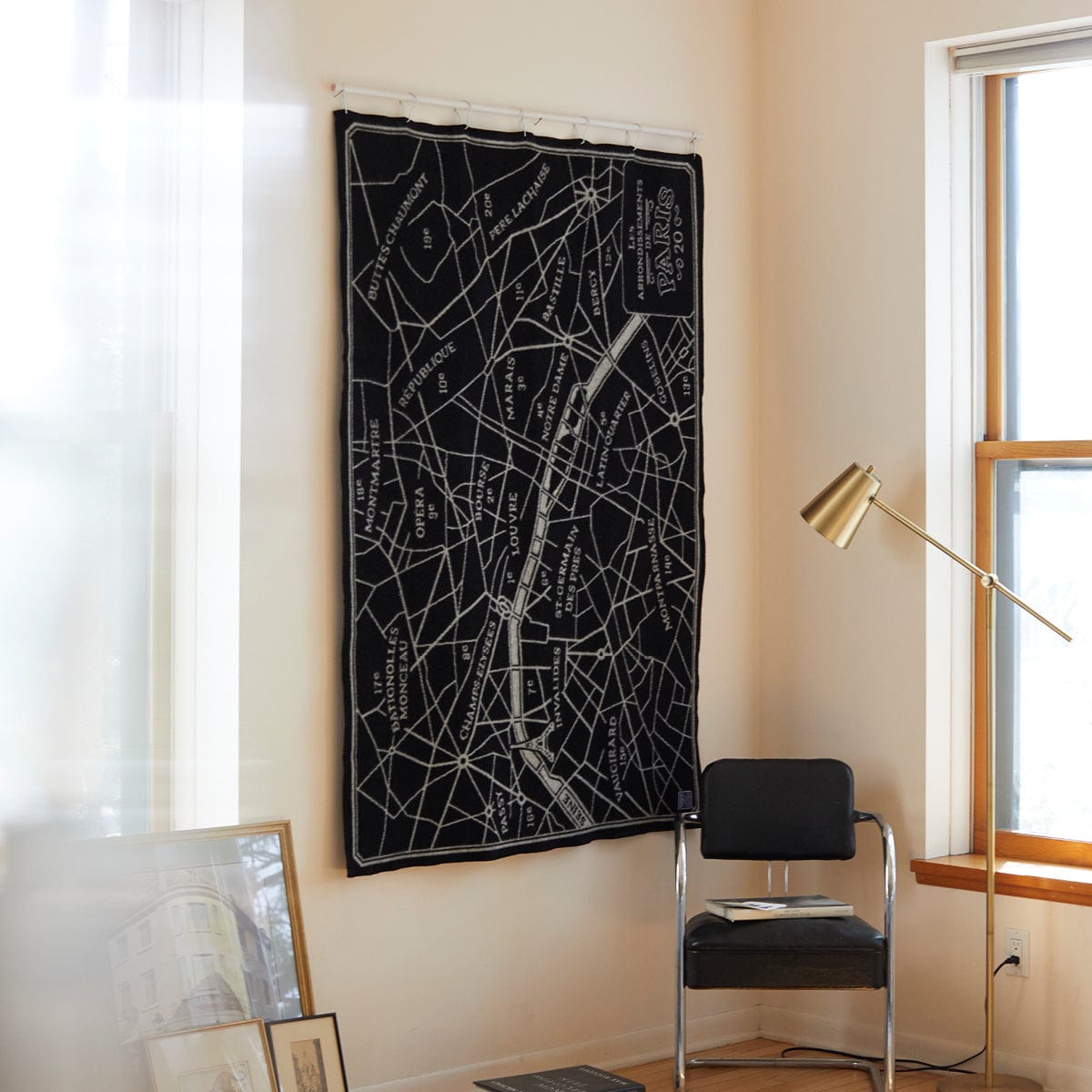 Cozy Throw Blanket, Paris Map Wool, Hypoallergenic Comfort for Living Rooms, Bedrooms and Everyday Lounging image 2