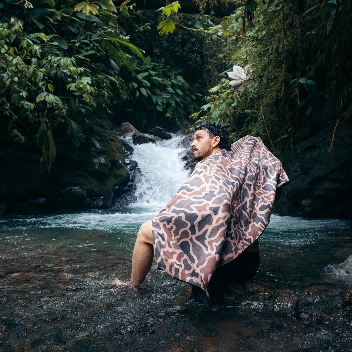 Bath Linen, Original Towel: Duck Camo Bush for Daily Bathroom Routines and Guest Baths, Designed for Home Bathrooms and Everyday Care image 2