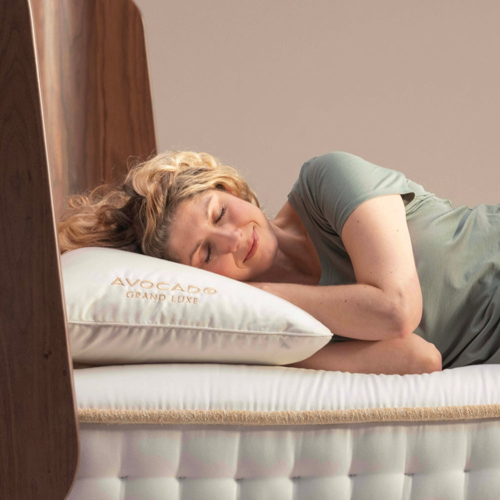 Grand Luxe Pillow image 2