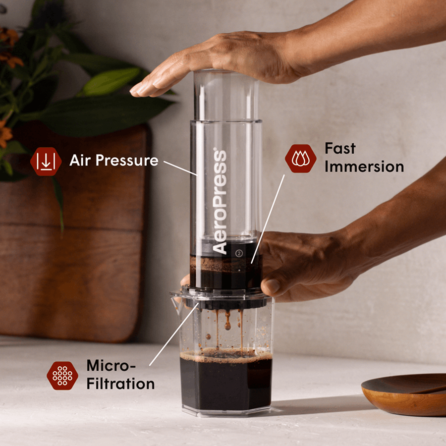 Glass Beverage Carafe, Lightweight Design for Water, Cold Brew and Tabletop Serving, Designed for Everyday Home Use image 2