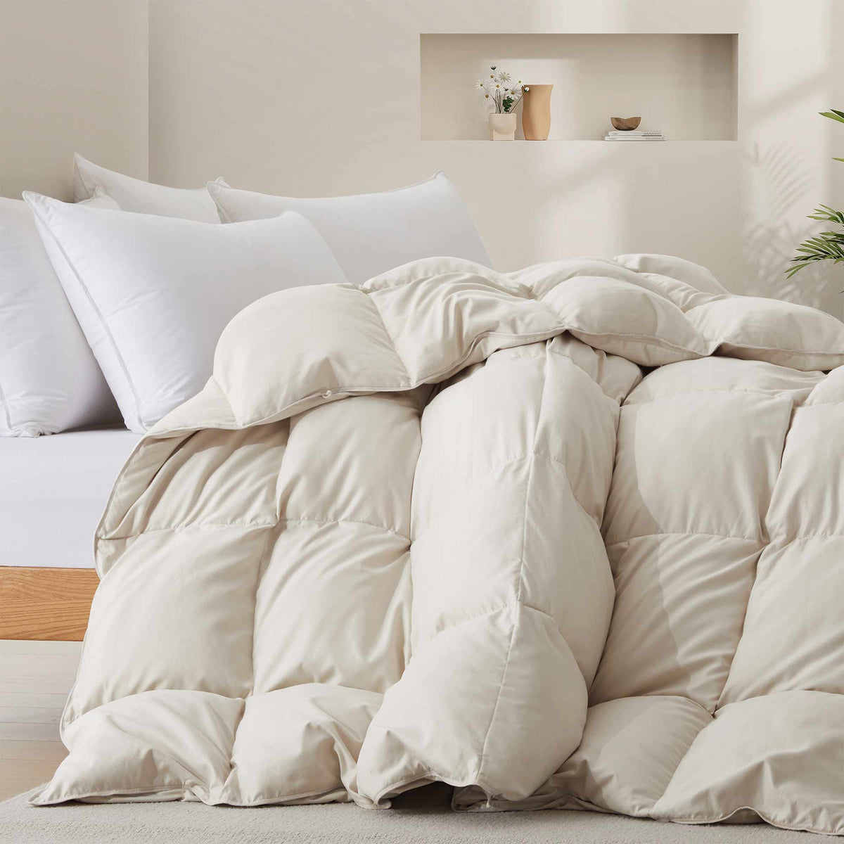 Down & Feather Comforter, Goose, Lightweight Design, Machine-Washable Care for Everyday Bedding and Comfortable Sleep, 4 Sizes and 8 Colors image 2
