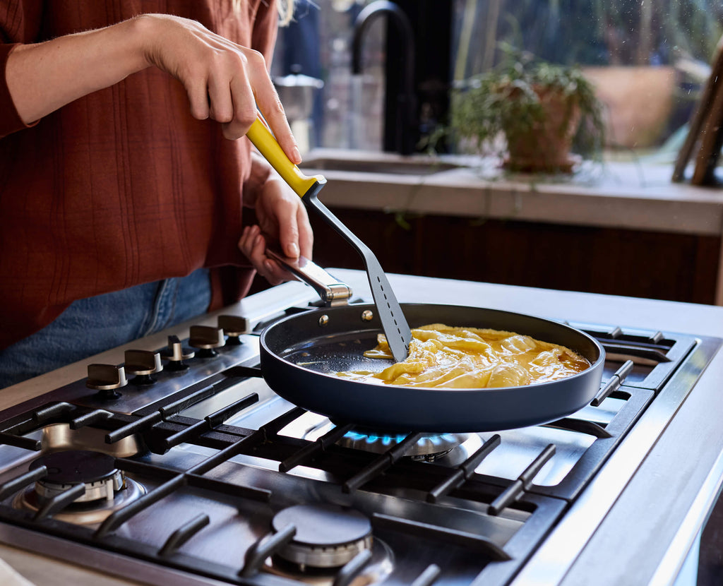 Fry Pan, Space Folding Handle Non Stick 12" Blue for Searing, Sautéing and Everyday Meal Prep image 2