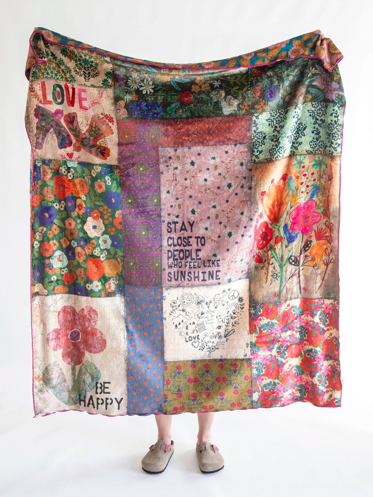 Cozy Throw Blanket, Double Sided Patchwork Be Happy for Living Rooms, Bedrooms and Everyday Lounging image 3