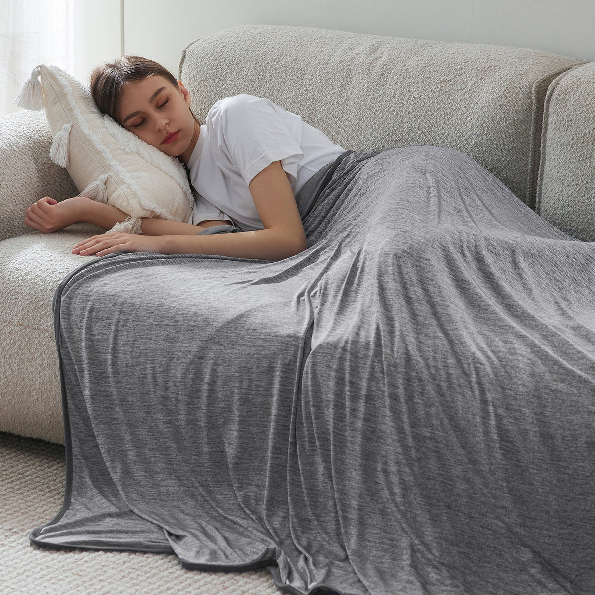 Cozy Throw Blanket, Reversible Cooling for Sofas, Beds and Relaxing at Home, 4 Sizes and 7 Colors image 3