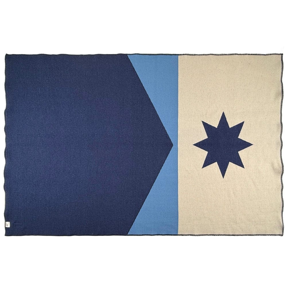Cozy Throw Blanket, Minnesota Flag Wool for Living Rooms, Bedrooms and Everyday Lounging, Designed for Sofas, Beds and Relaxing at Home image 3
