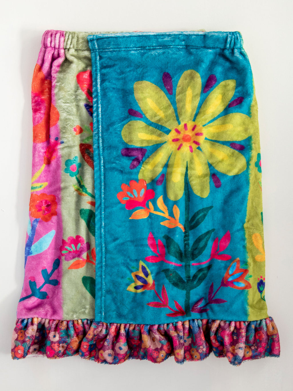 Bath Linen, Towel Wrap Teal Flowers for Daily Bathroom Routines and Guest Baths, 2 Size Options image 3