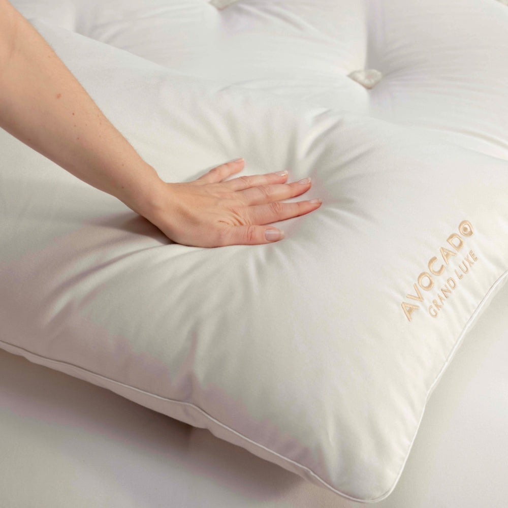 Grand Luxe Pillow image 3