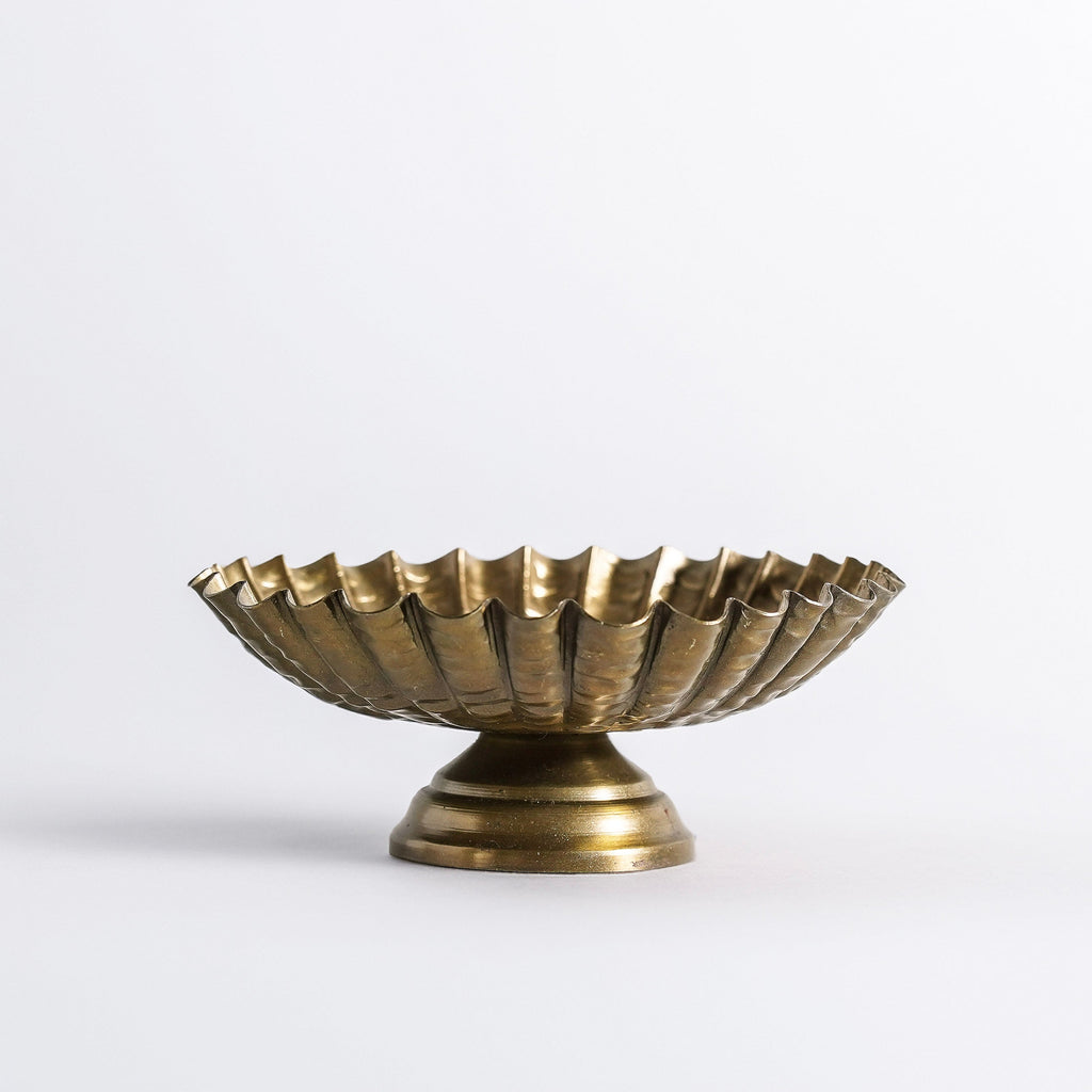 Dinnerware, Mini Antique Gold Footed Dish for Family Dining, Serving and Entertaining, Designed for Everyday Meals and Table Settings image 3