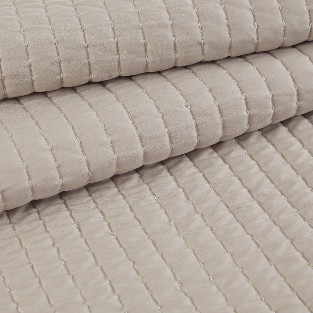 Cozy Throw Blanket, Corduroy Pattern Quilt Set, Breathable Construction for Living Rooms, Bedrooms and Everyday Lounging image 3