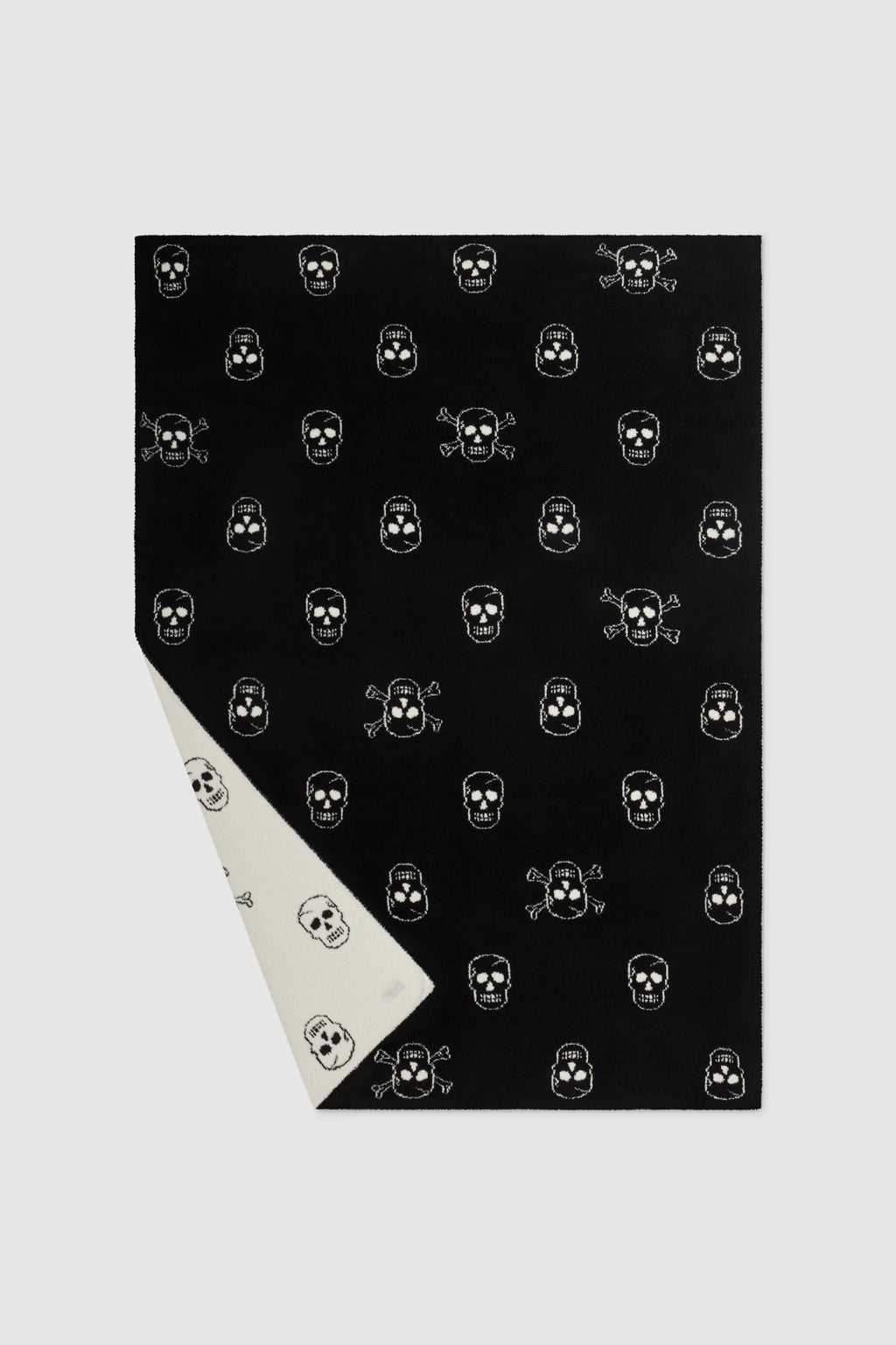 Cozy Throw Blanket, CozyChic Skull for Sofas, Beds and Relaxing at Home, 2 Color Options, Designed for Everyday Home Use image 3