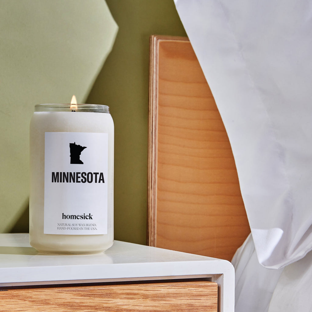 Scented Candle, Minnesota for Living Room Ambience, Mantel Displays and Home Fragrance, Designed for Everyday Home Use image 3