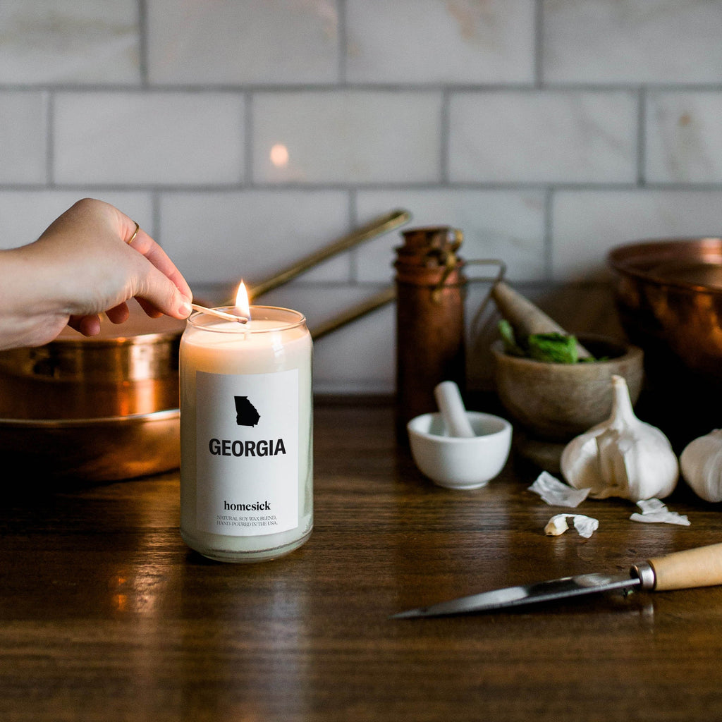 Scented Candle, Georgia for Living Room Ambience, Mantel Displays and Home Fragrance, Designed for Everyday Home Use image 3