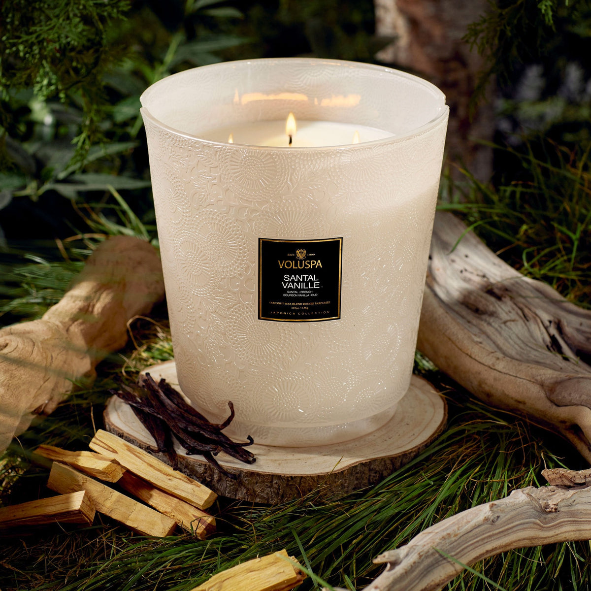 Decorative Candle, Santal Vanille 5 Wick Hearth for Living Rooms, Bedrooms and Relaxing Evenings image 3