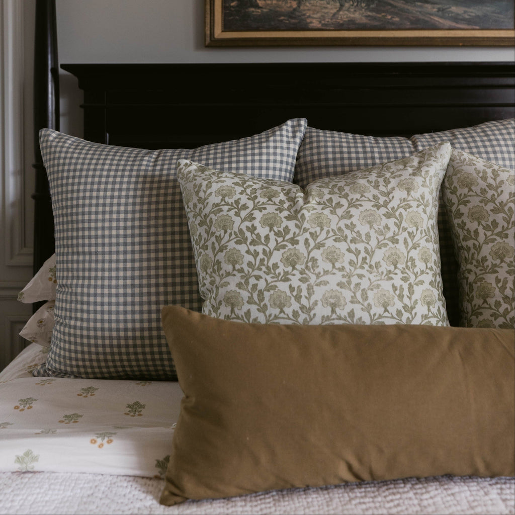 Decorative Pillow Cover Set, Clem in Linen 18" 22" for Bedroom Styling and Living Room Decor, 2 Size Options image 3