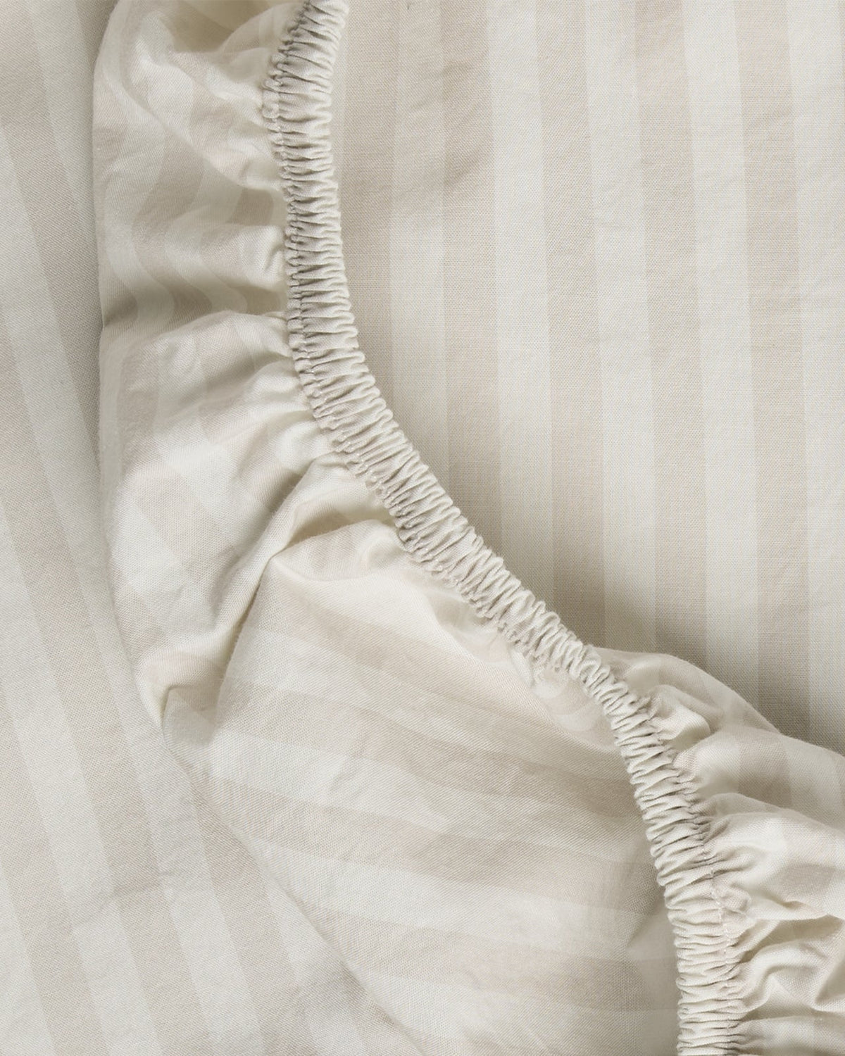 Fitted Sheet, Percale (Bone Stripe), Lightweight Design for Everyday Bedding, Bedroom Layering and Guest Beds, 6 Size Options image 3