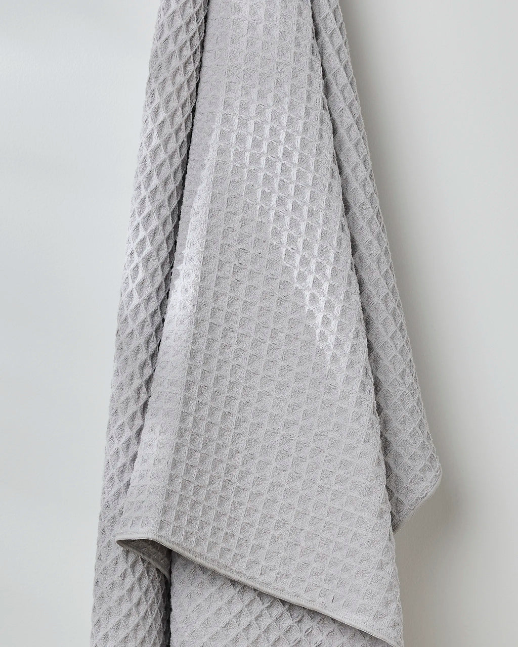 Bath Towel, Stone for Daily Bathroom Routines and Guest Baths, Designed for Home Bathrooms and Everyday Care image 3