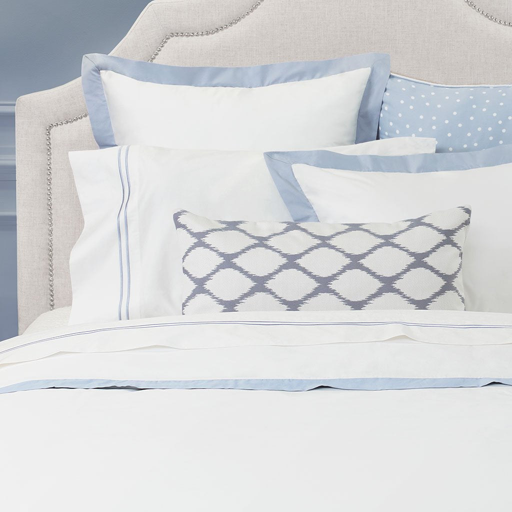 Duvet Cover Set, French Blue Linden Border for Guest Rooms and Everyday Bedroom Styling, 3 Size Options image 3