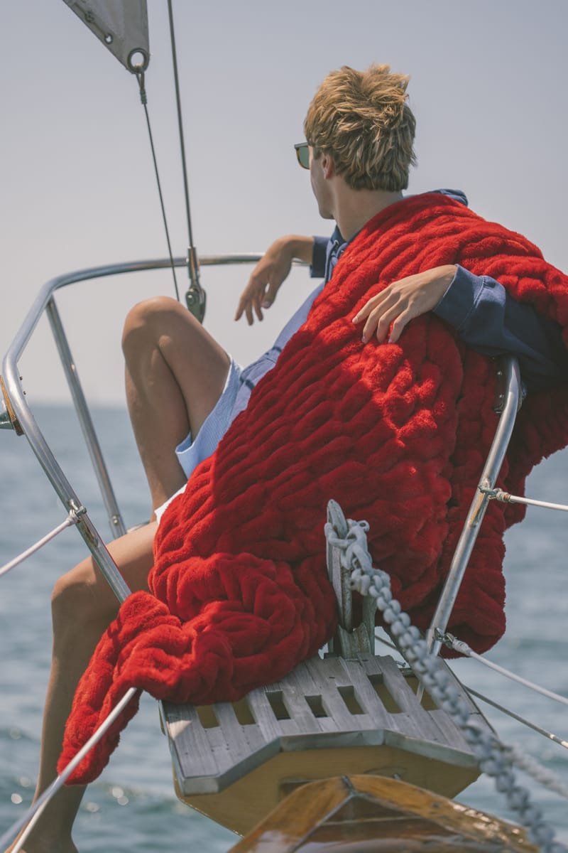 Cozy Throw Blanket, Hugs Red for Living Rooms, Bedrooms and Everyday Lounging, 5 Size Options image 3