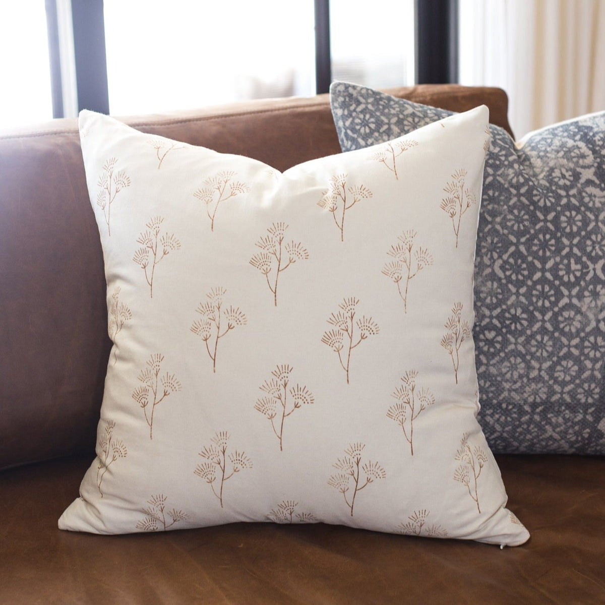 Decorative Pillow Cover, Thistle 22", Lightweight Design, Machine-Washable Care for Sofas, Beds and Living Room Accents image 3