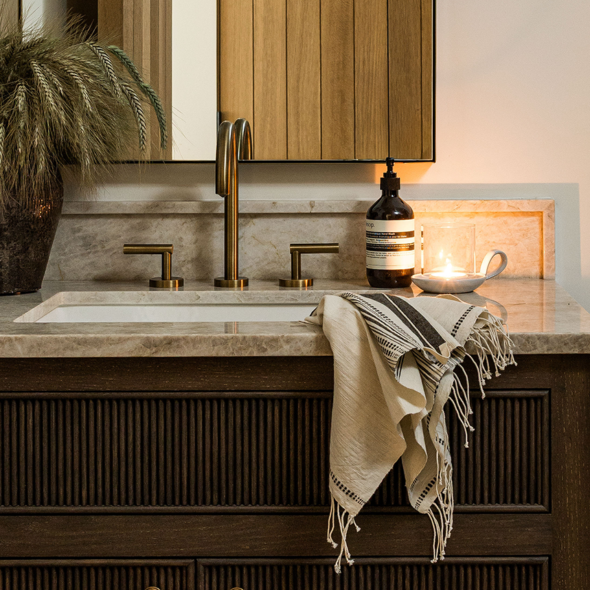 Bath Linen, Dessie Towel for Daily Bathroom Routines and Guest Baths, 2 Options, Designed for Home Bathrooms and Everyday Care image 3