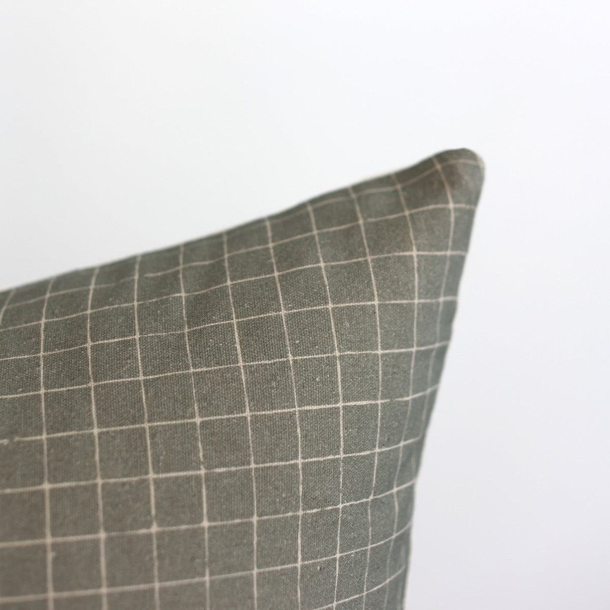 Decorative Pillow Cover Set, Wells Grid in Moss 18" 20" 22" 24" 26", Machine-Washable Care for Sofas, Beds and Living Room Accents image 3