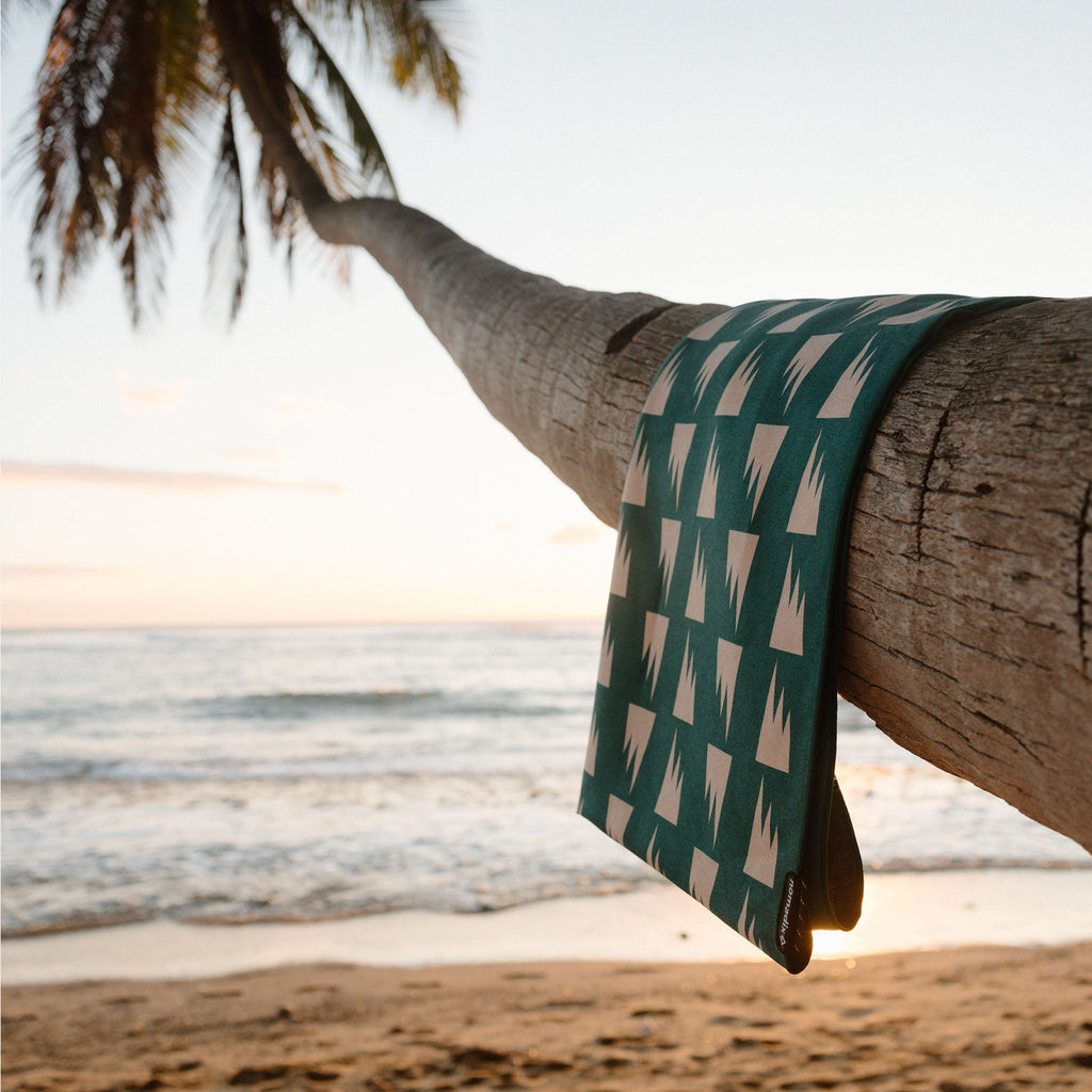 Bath Linen, Original Towel: Summit Green for Daily Bathroom Routines and Guest Baths, Designed for Home Bathrooms and Everyday Care image 3