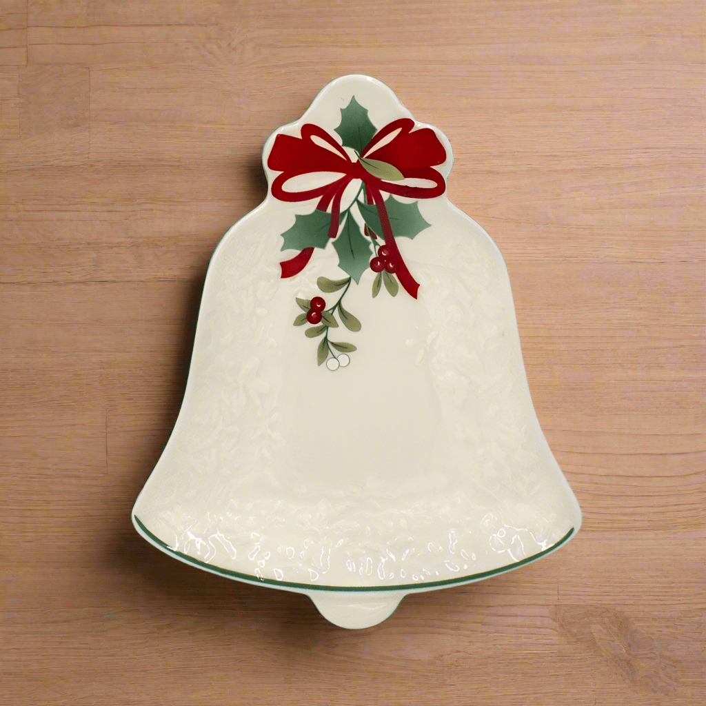 Dinnerware, Winterberry Bell Plate, Dishwasher-Safe Care for Family Dining, Serving and Entertaining image 3