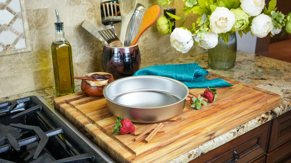 Stainless Steel Cake Pan, 9" Round with No Handles, Stainless Steel Construction for Layer Cakes, Desserts and Everyday Oven Baking image 3