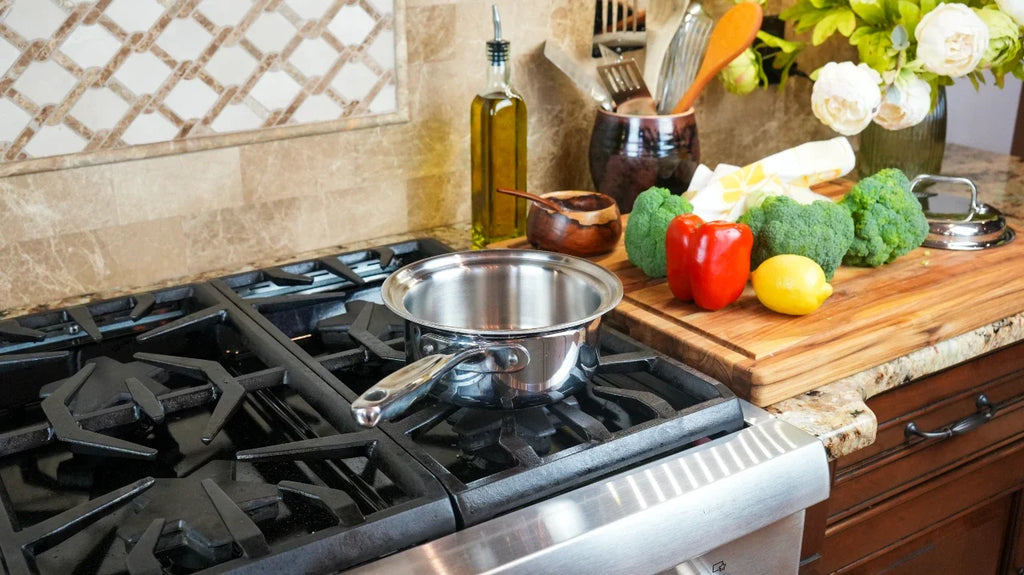 Stainless Steel Saucepan, 1.75 Quart with Cover, Stainless Steel Construction for Simmering, Reheating and Daily Meal Prep image 3