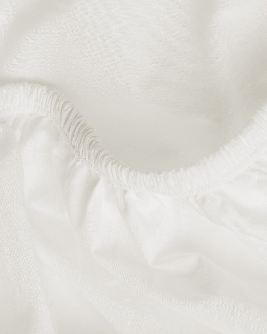 Fitted Sheet, Percale (Cream), Lightweight Design for Everyday Bedding, Bedroom Layering and Guest Beds, 4 Size Options image 3